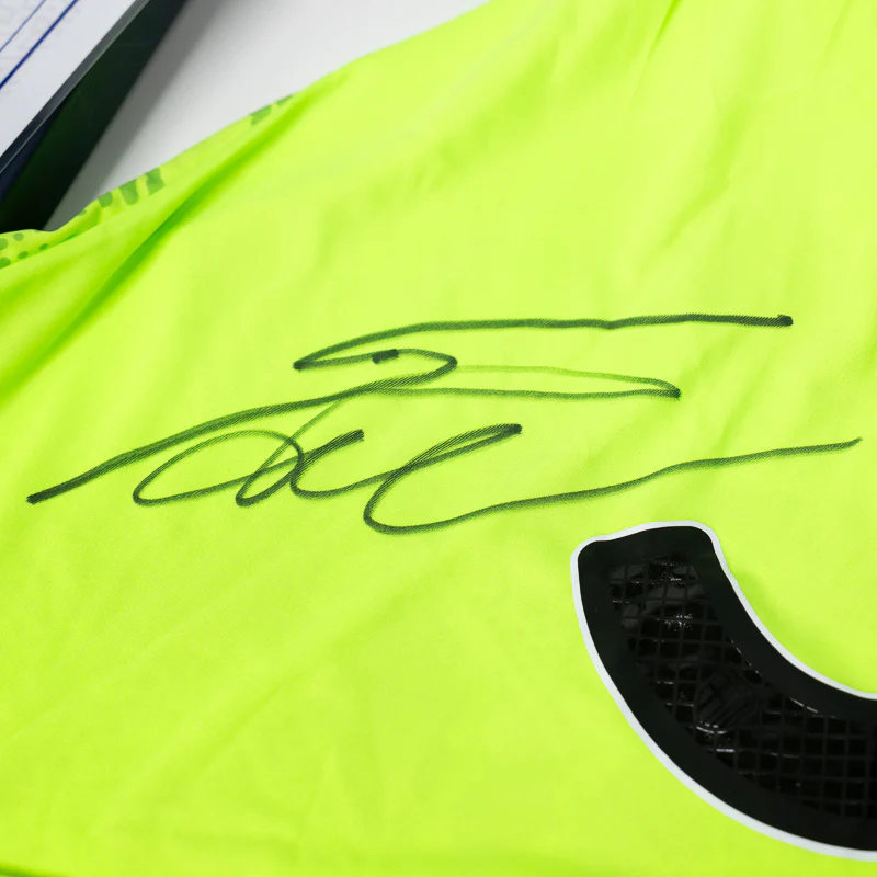 Maglia Gara Portiere Green Glare 25/26 autografata da Suzuki 31 - Parma Calcio - Image 2